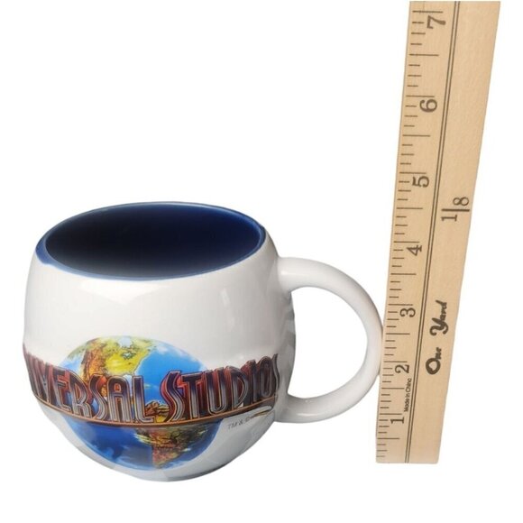 Vintage Universal Studios 2012 World Globe Collectible Ceramic Coffee Mug Cup - Picture 5 of 13